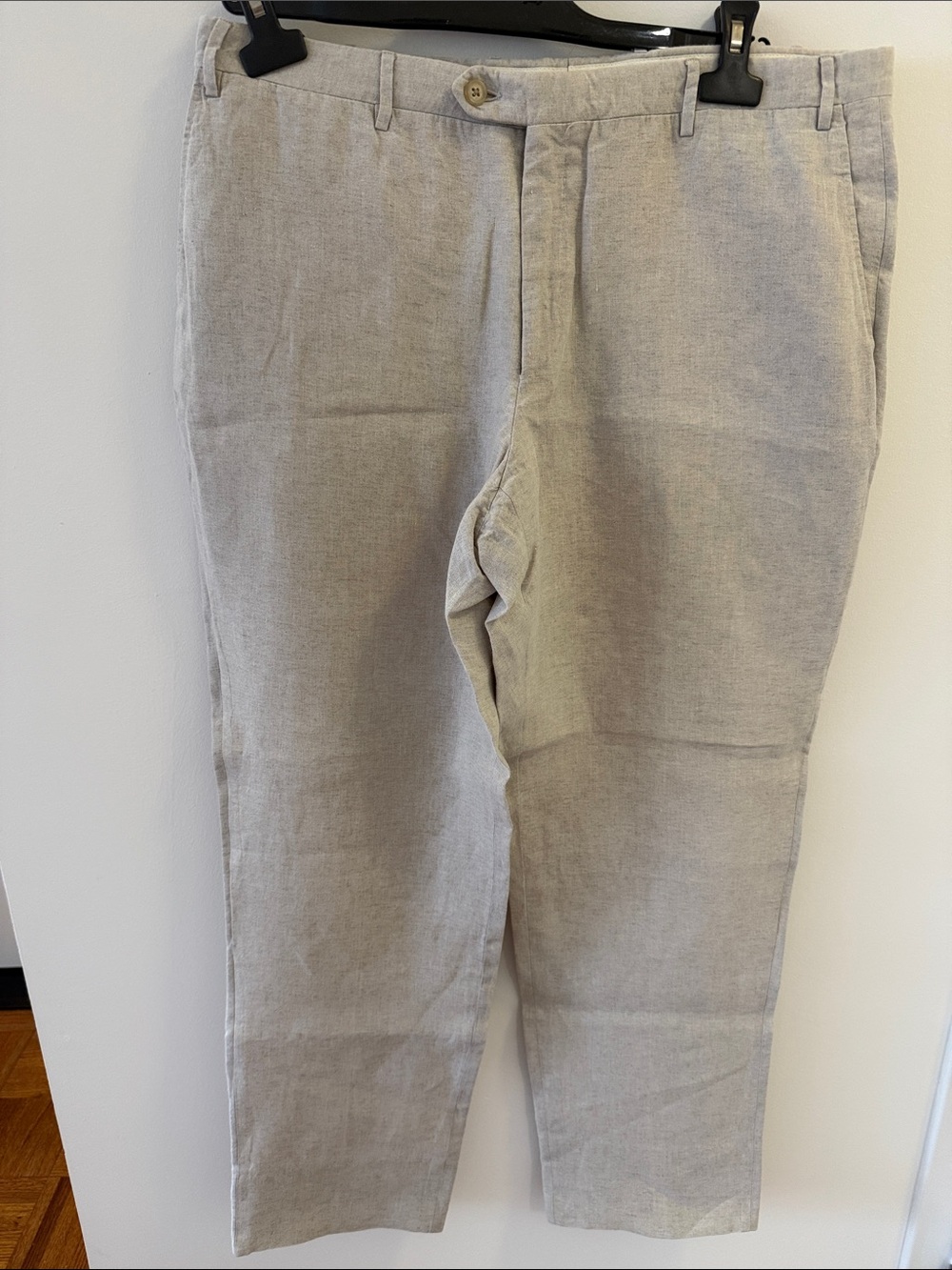 Corneliani 100 Linen Men’s Flat Front Straight Leg Pants. Size IT 54 R.